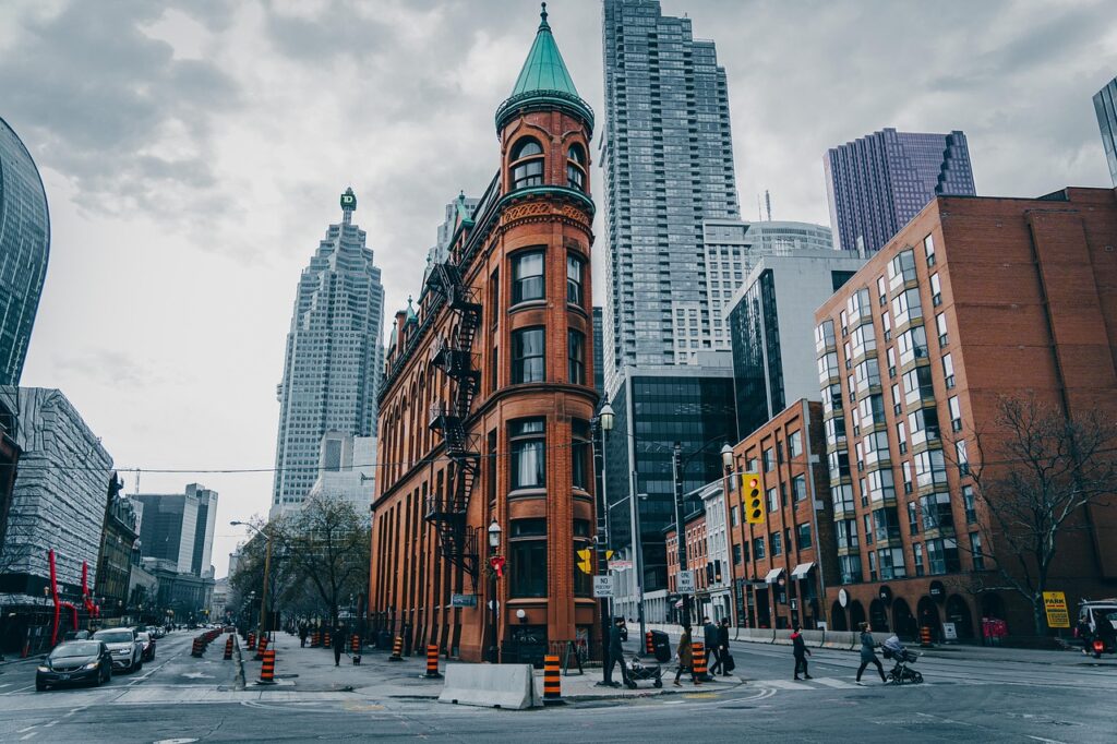 architecture, nature, urban, street, building, photography, winter, cloudy, toronto, canada, city, road, cars, people, sky, classic, season